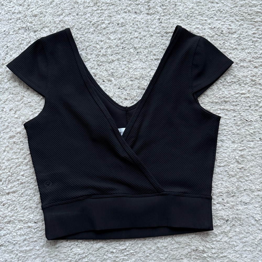 Lululemon Ready to Rise Short Sleeve